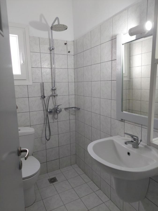 Styfilia Beachfront Apartments Platis Gialos  Exterior foto
