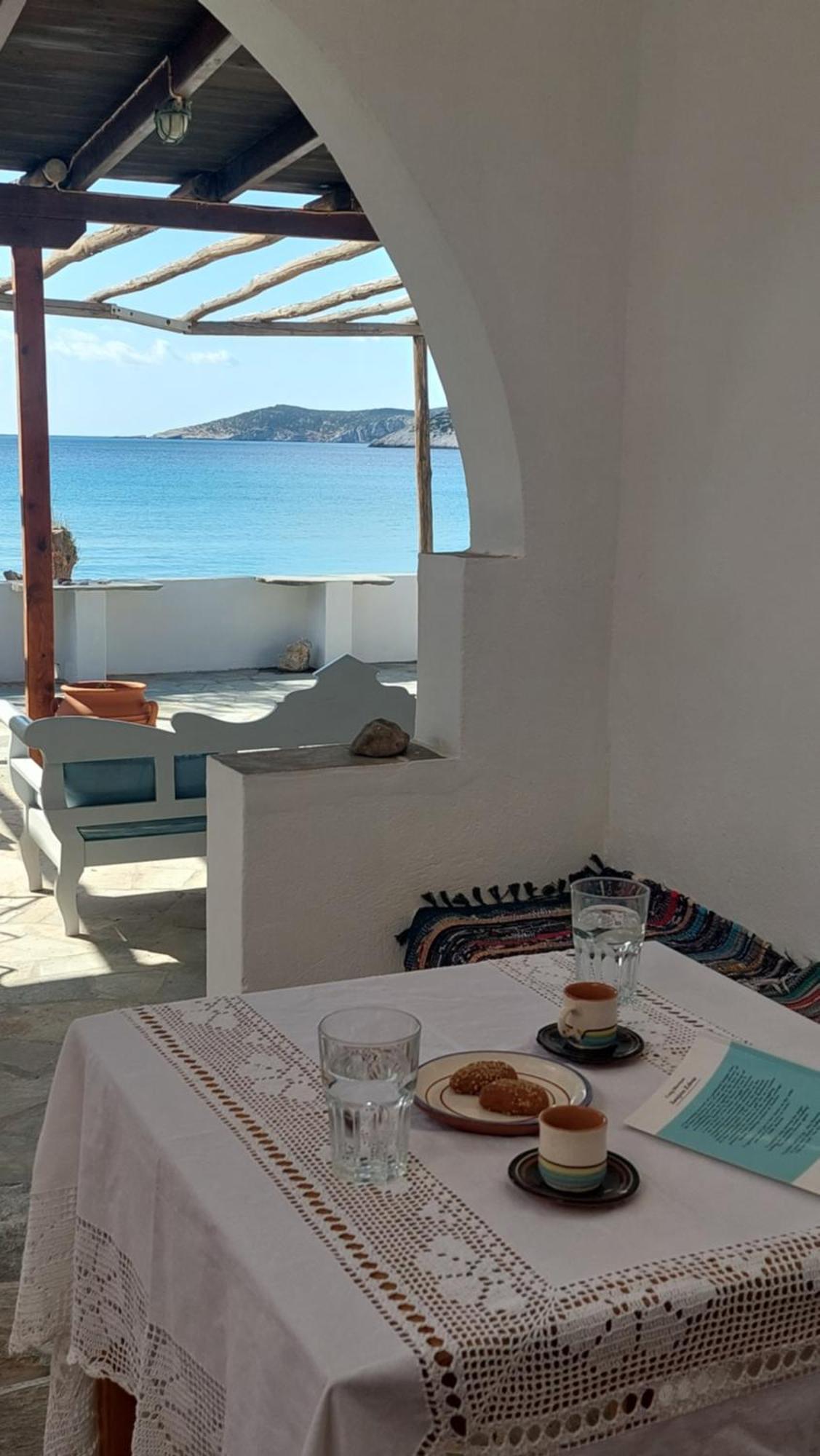 Styfilia Beachfront Apartments Platis Gialos  Exterior foto